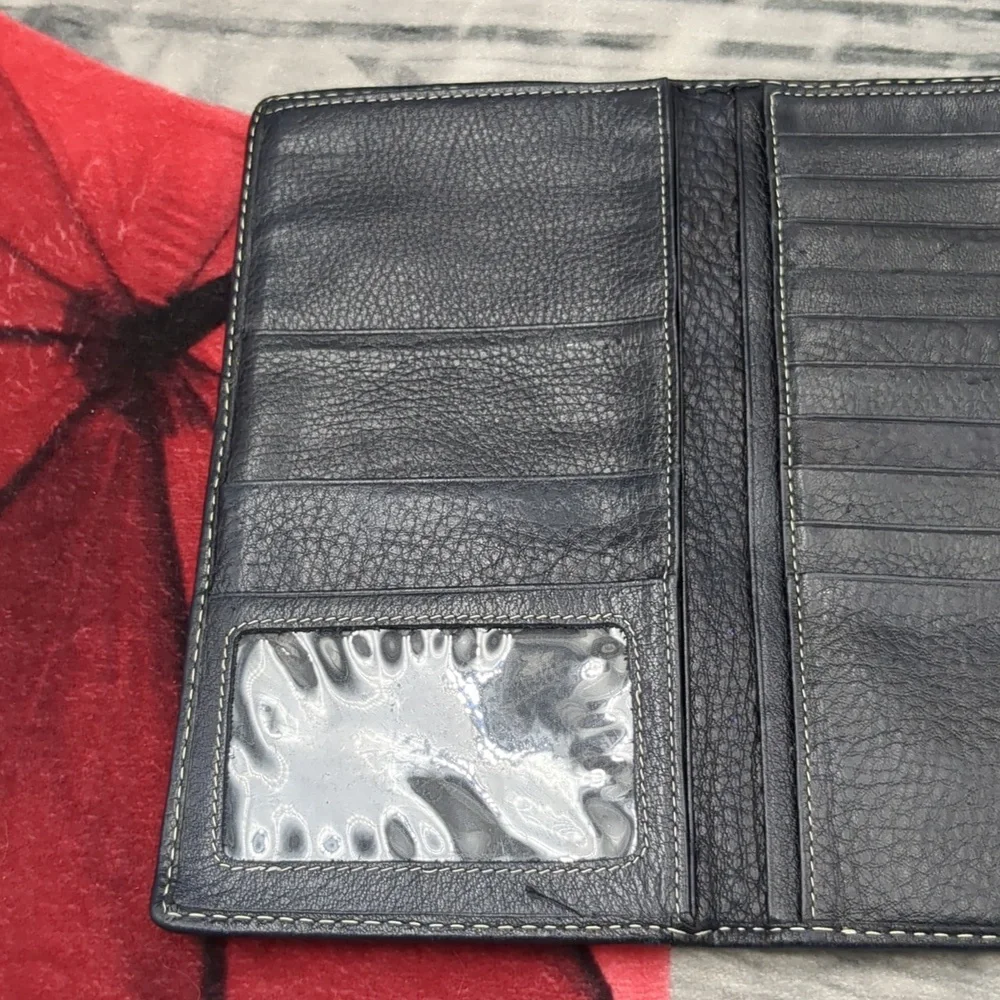 Roots Black Leather Wallet